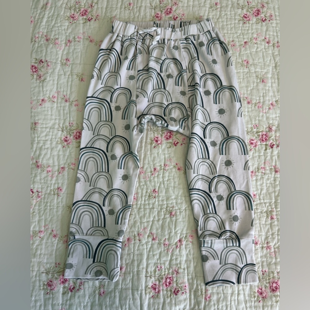 Kate Quinn rainbow pants size 5